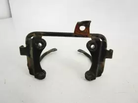 53207-HN5-A10 HONDA Handlebar Cover Mount Trx 350 Rancher #2
