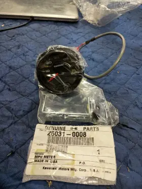 25031-0008 KAWASAKI Mph Speedometer Bracket KVF360 Prairie