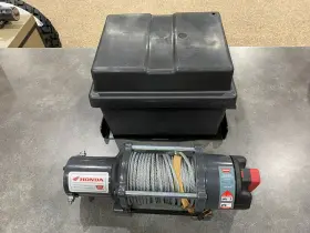 08L94-HL1-200 WARN Winch Big Battery Box