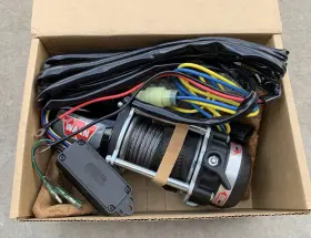 76995 WARN Am Extreme Winch 500 Bombardier Terrain