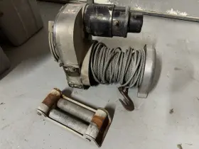 SER-8210 WARN Winch
